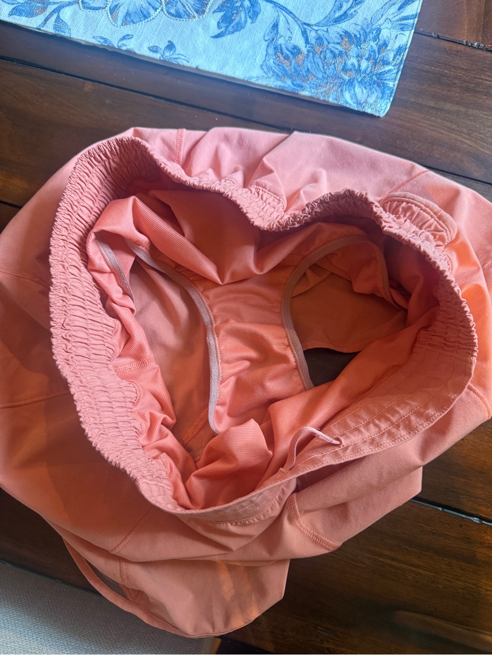 Lululemon Run Shorts Size 10 - Picture 6 of 7